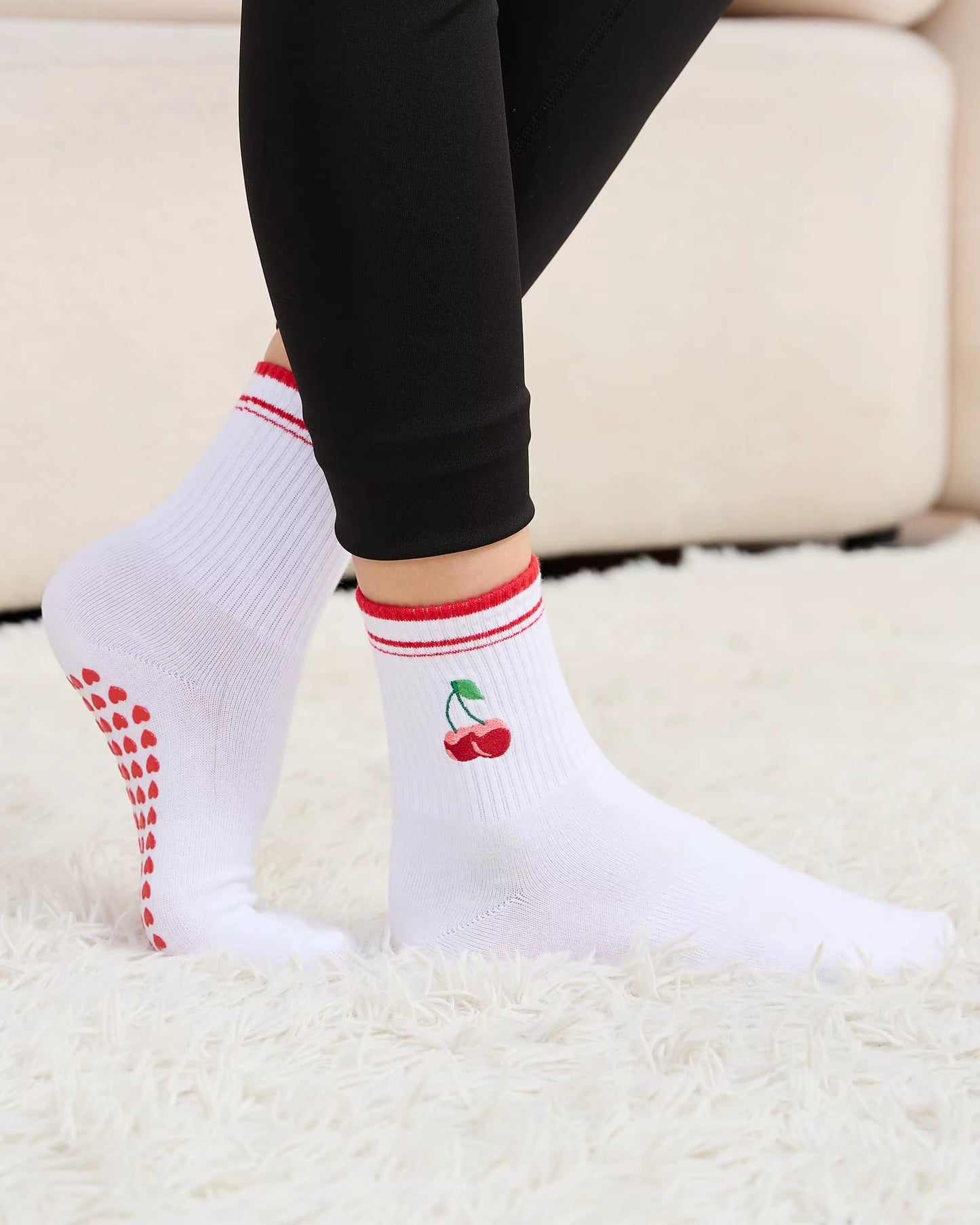 3 Pairs, Cute 3 Pairs Pilates Socks with Grips Ruffle Yoga Sock Grip Socks for Women